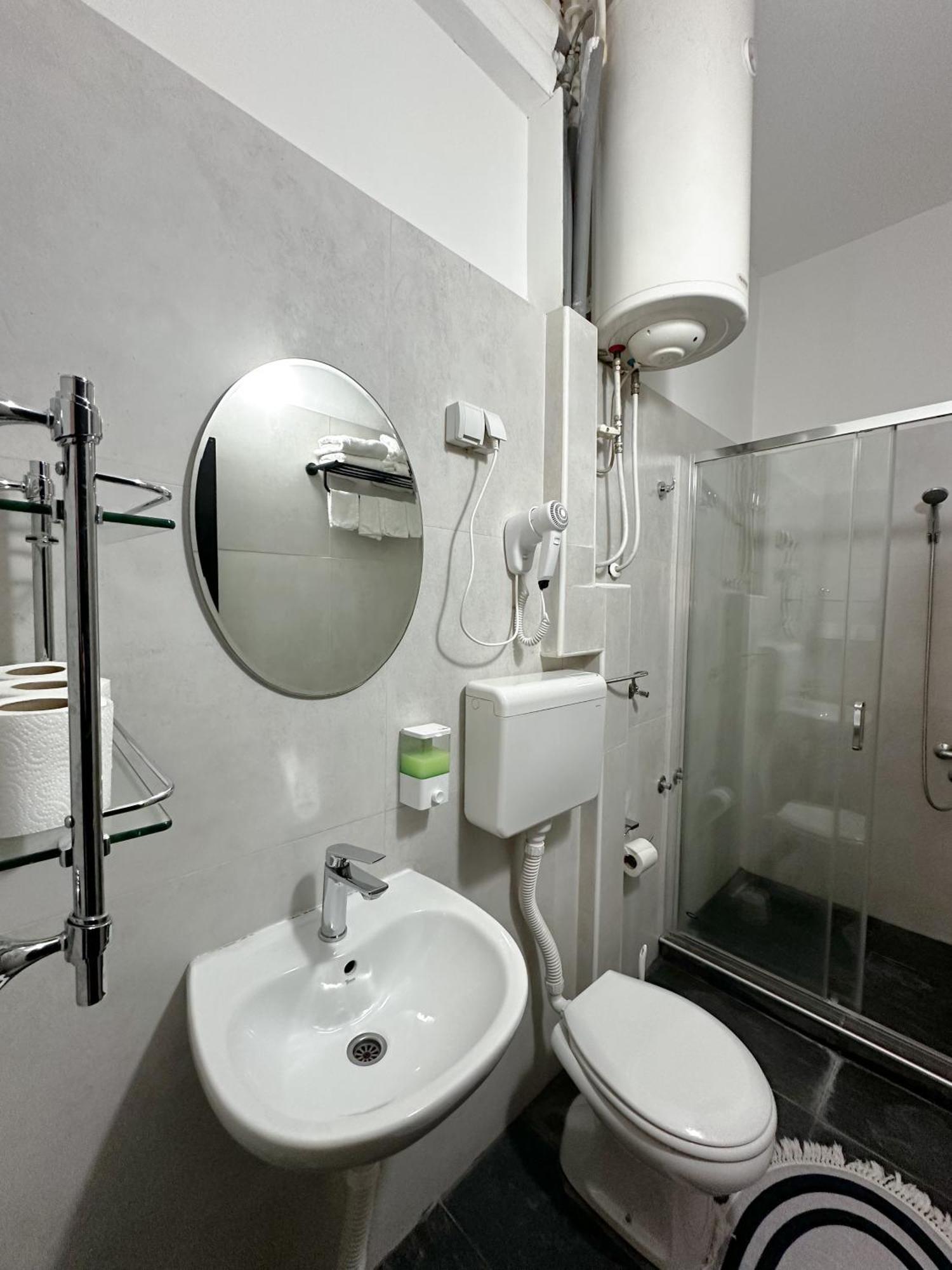 Ni The Only One Apartments מראה חיצוני תמונה