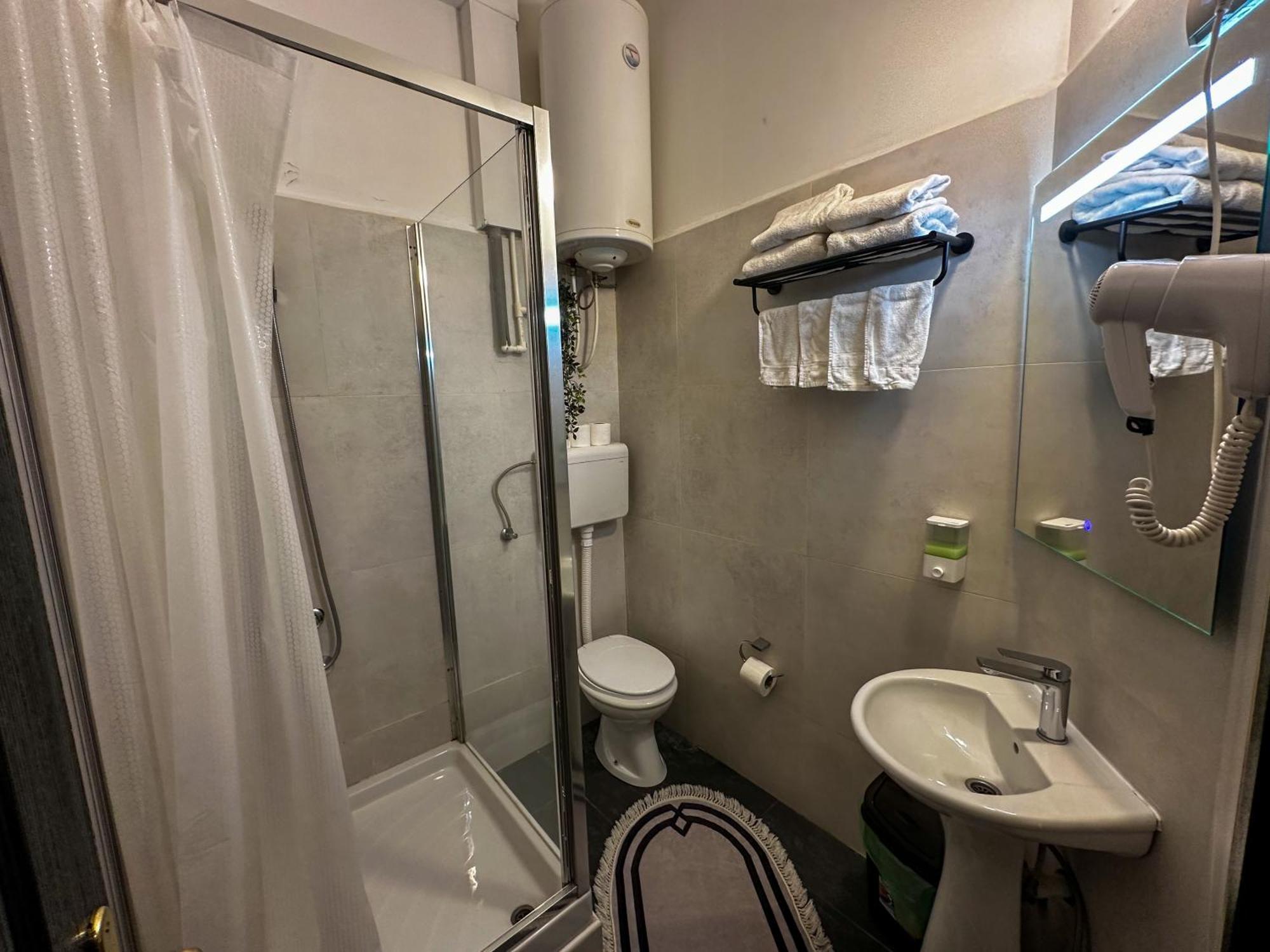 Ni The Only One Apartments מראה חיצוני תמונה